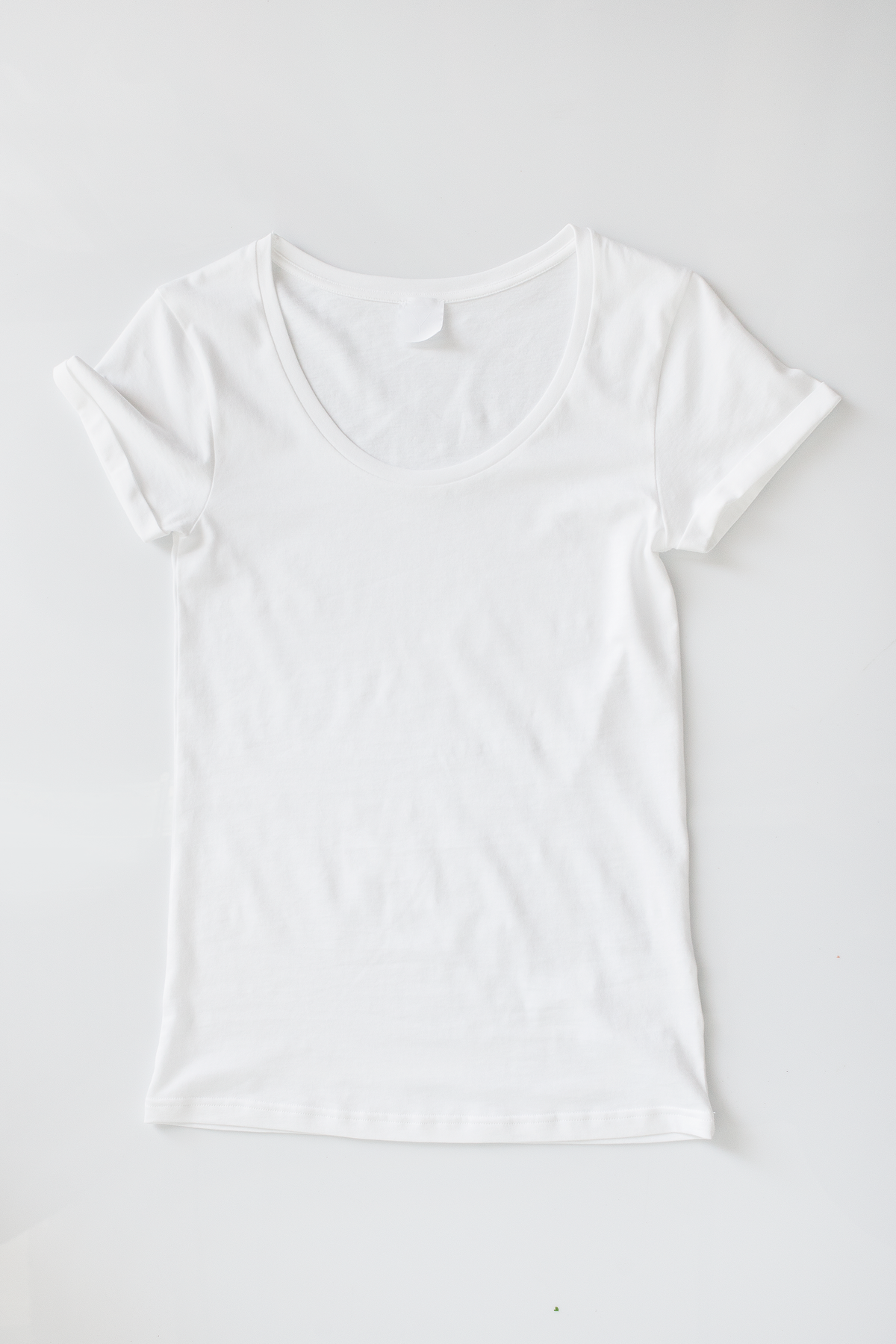 slim fit : rolled sleeves